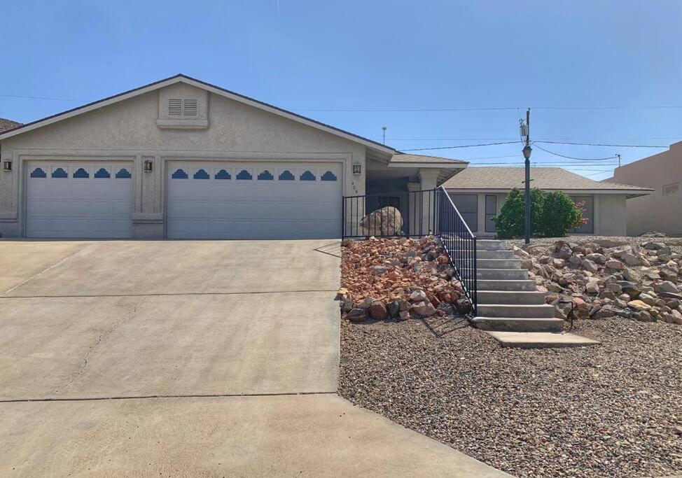 Desert Getaway - Centrally Located, Trail Access Steps Away! Lake Havasu City Dış mekan fotoğraf